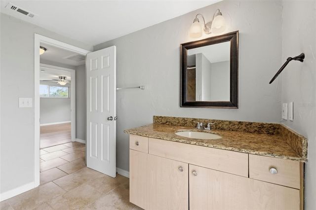 935 EVEREST ROAD, Venice, FL 34293