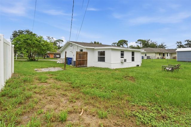 935 EVEREST ROAD, Venice, FL 34293