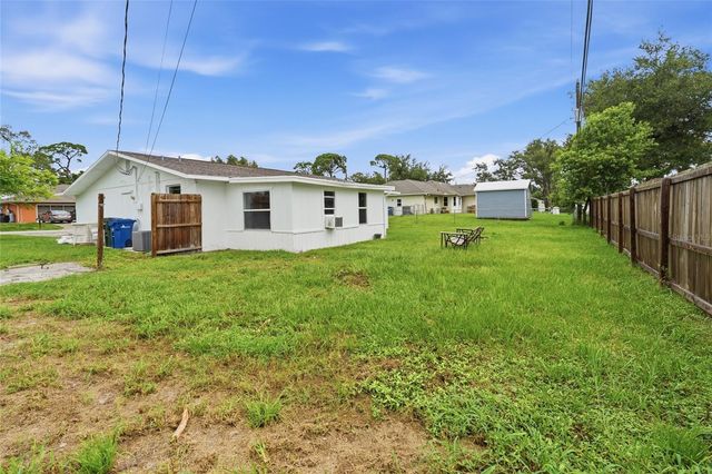 935 EVEREST ROAD, Venice, FL 34293