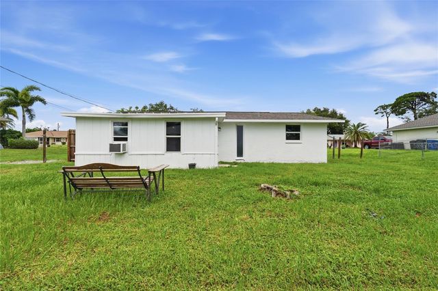 935 EVEREST ROAD, Venice, FL 34293