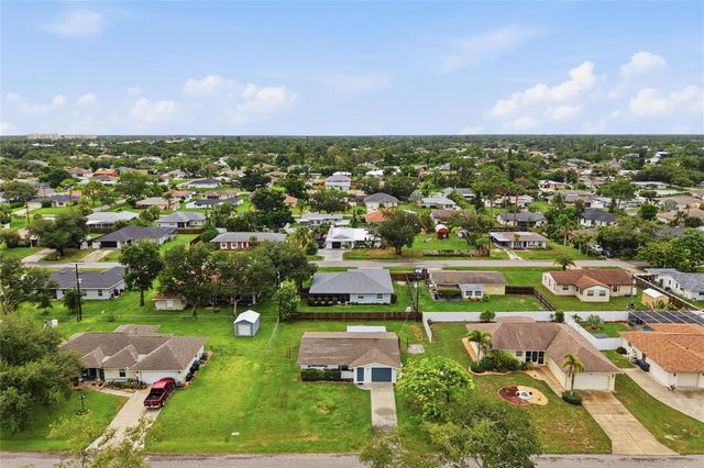 935 EVEREST ROAD, Venice, FL 34293