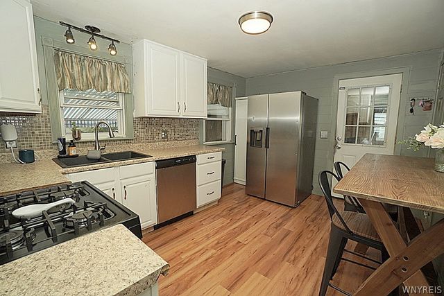 99 Briarwood Drive, West Seneca, NY 14224