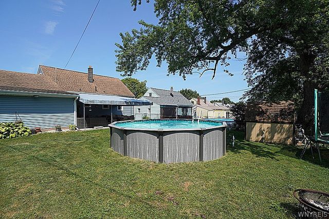 99 Briarwood Drive, West Seneca, NY 14224
