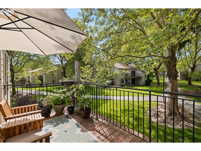 11777 Sw BOONES BEND Dr, Beaverton, OR 97008