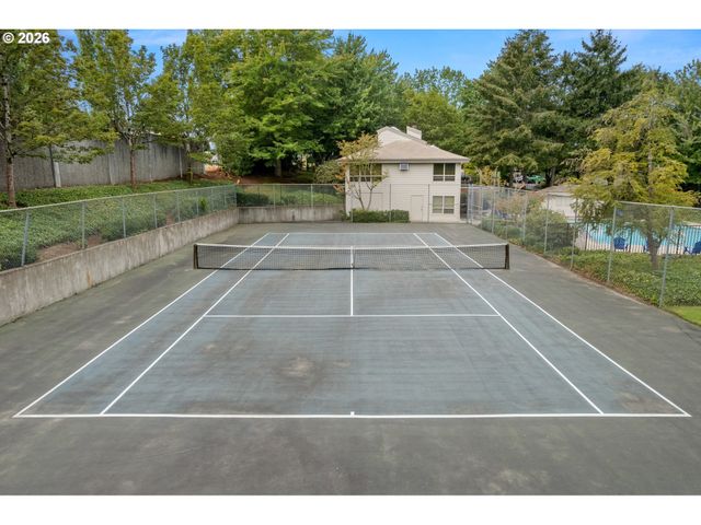 11777 Sw BOONES BEND Dr, Beaverton, OR 97008