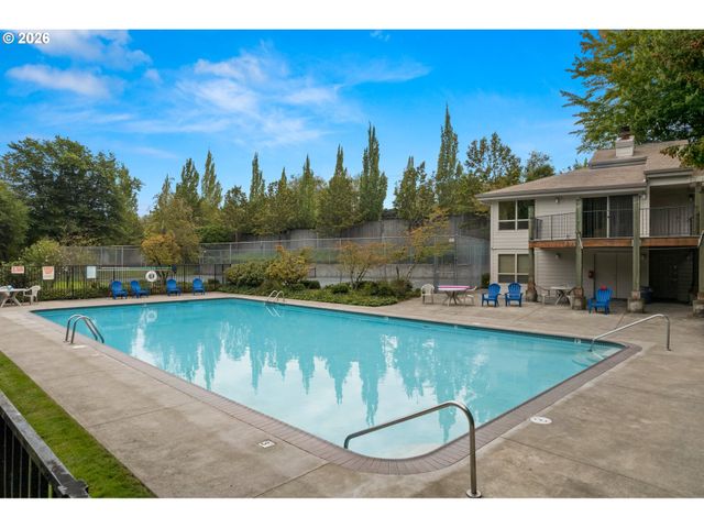 11777 Sw BOONES BEND Dr, Beaverton, OR 97008