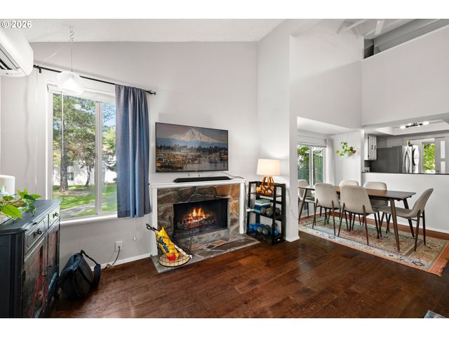 11777 Sw BOONES BEND Dr, Beaverton, OR 97008