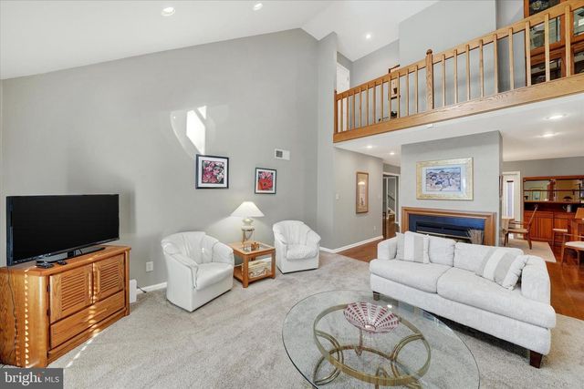 130 GREGG DR, Wilmington, DE 19808