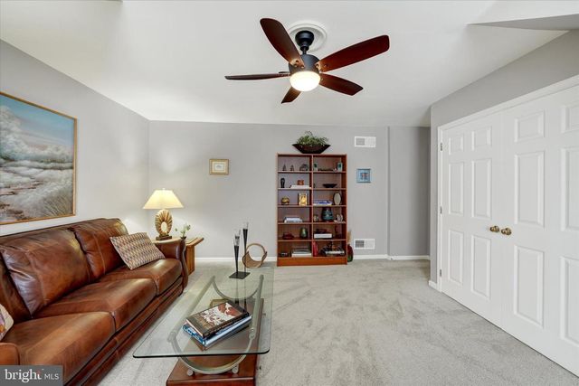 130 GREGG DR, Wilmington, DE 19808