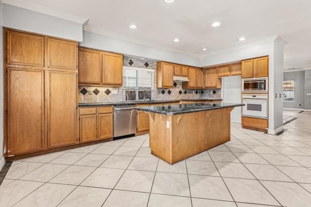 26300 Alcott Union Drive, Murrieta, CA 92563