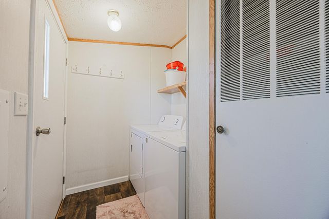 206 8th Street NW, Dilworth, MN 56529