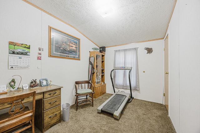 206 8th Street NW, Dilworth, MN 56529