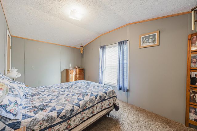 206 8th Street NW, Dilworth, MN 56529