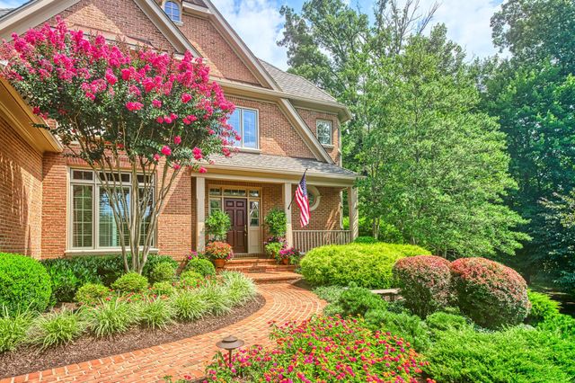10914 SHALLOW CREEK DR, Great Falls, VA 22066