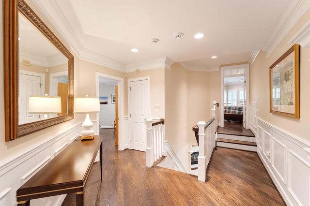 10914 SHALLOW CREEK DR, Great Falls, VA 22066