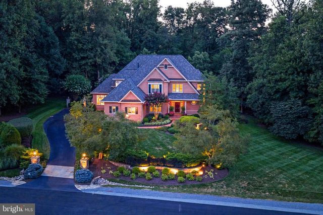 10914 SHALLOW CREEK DR, Great Falls, VA 22066