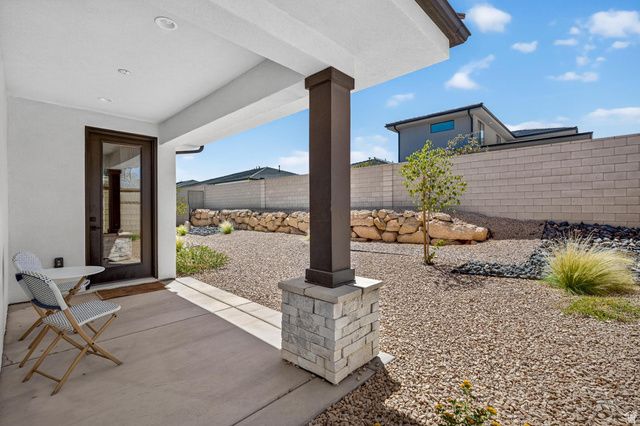 755 W JUNIPER DR, St. George, UT 84790