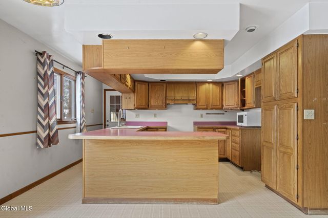 35 Albion Street, Scotia, NY 12302