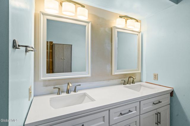 35 Albion Street, Scotia, NY 12302