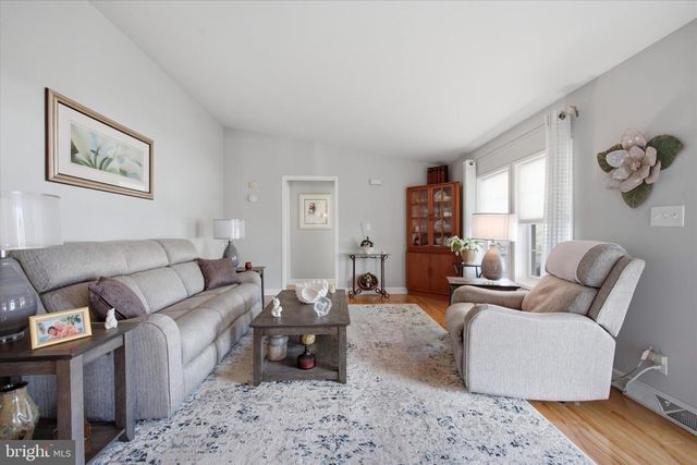 248 THRUSH CIR, New Hope, PA 18938