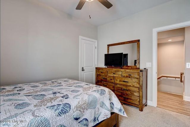 208 Goldsboro Drive, Sneads Ferry, NC 28460