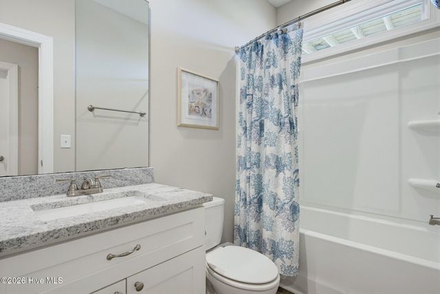 208 Goldsboro Drive, Sneads Ferry, NC 28460