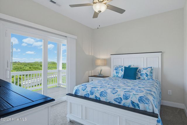 208 Goldsboro Drive, Sneads Ferry, NC 28460
