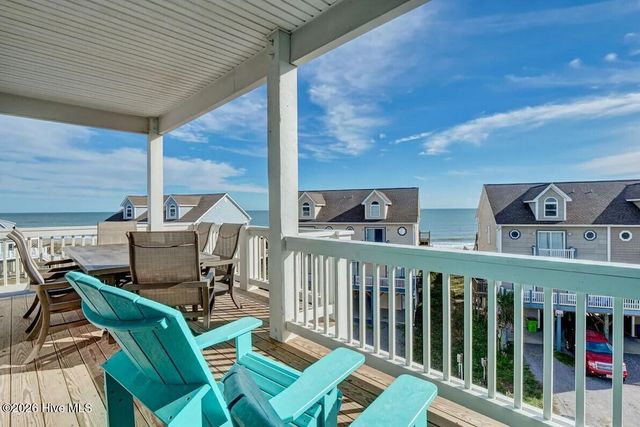 208 Goldsboro Drive, Sneads Ferry, NC 28460