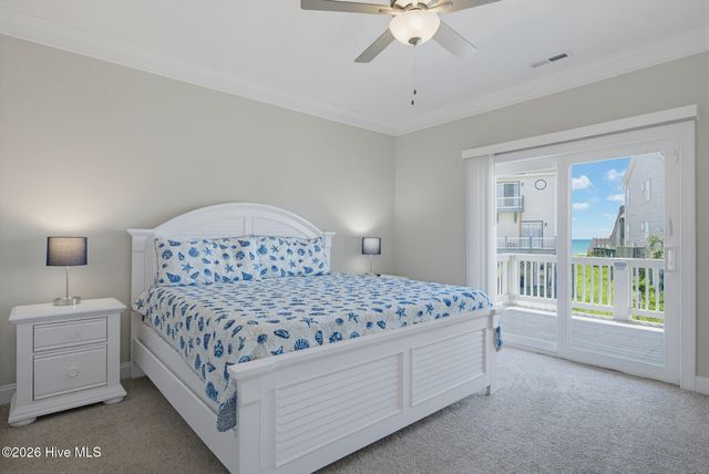 208 Goldsboro Drive, Sneads Ferry, NC 28460