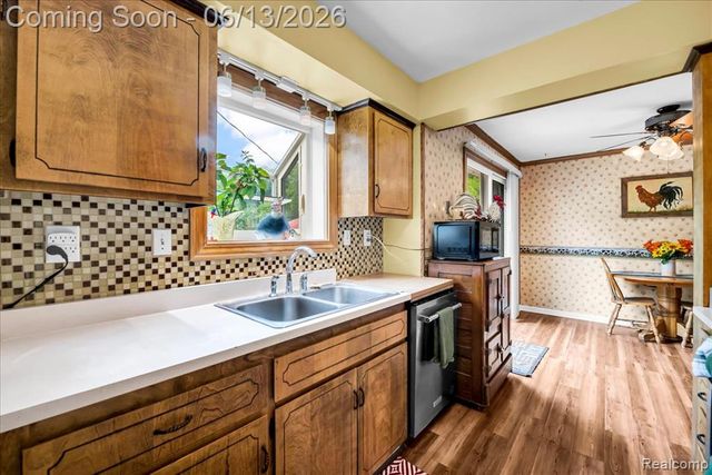 26877 N Dixboro Road, South Lyon, MI 48178