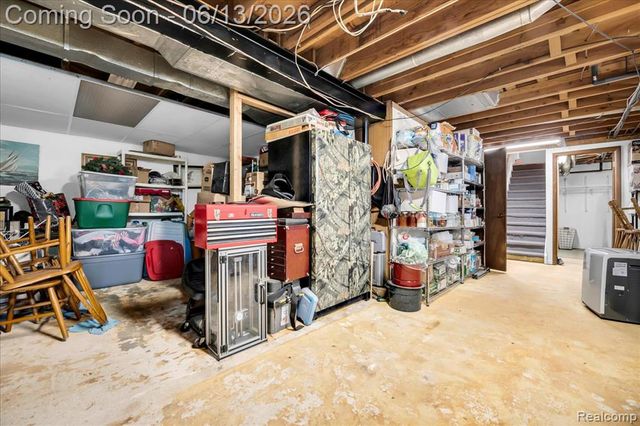 26877 N Dixboro Road, South Lyon, MI 48178