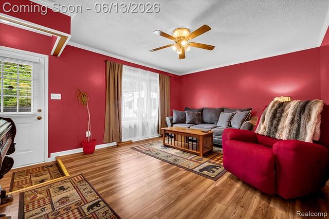 26877 N Dixboro Road, South Lyon, MI 48178