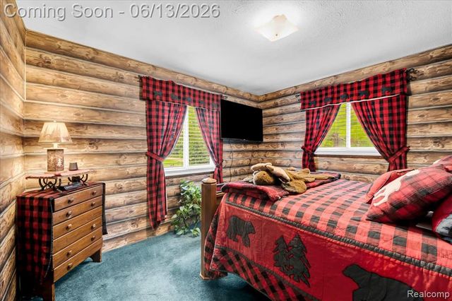 26877 N Dixboro Road, South Lyon, MI 48178