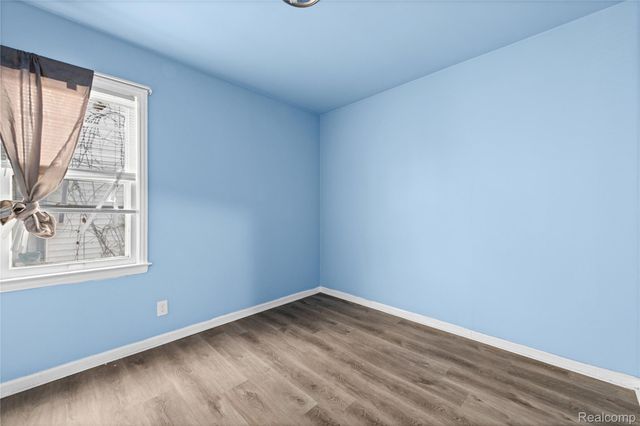 20290 Bradford Street, Detroit, MI 48205