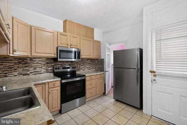 119 SPRING ST, Reading, PA 19601