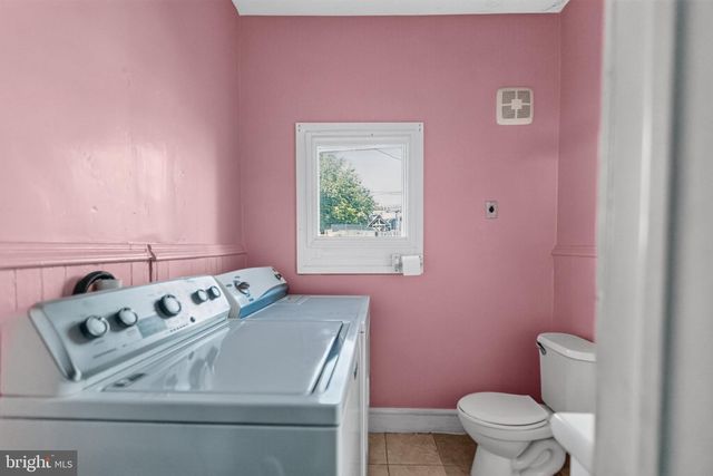 119 SPRING ST, Reading, PA 19601