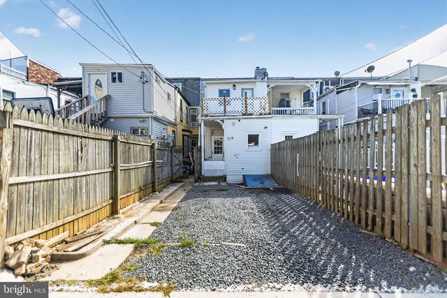 119 SPRING ST, Reading, PA 19601