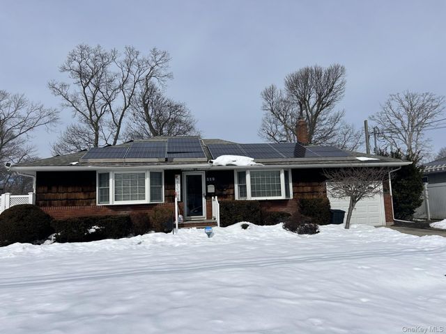 119 Jefferson Street, East Islip, NY 11730