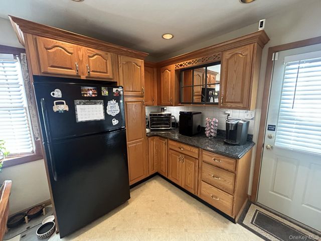 119 Jefferson Street, East Islip, NY 11730