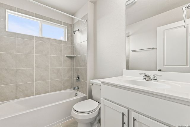 913 Rolling River, Cibolo, TX 78108