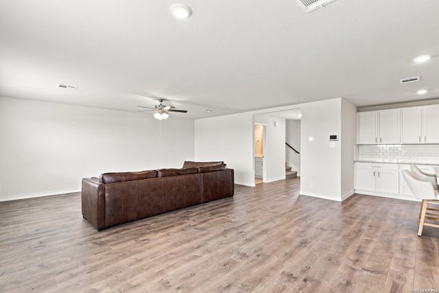 913 Rolling River, Cibolo, TX 78108