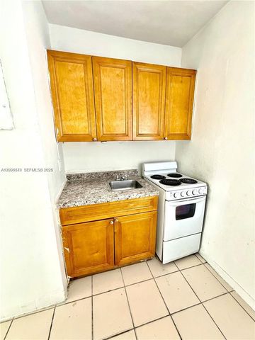 2041 Jackson Street 2, Hollywood, FL 33020