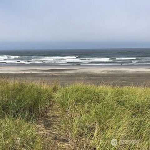 1505 266th Place, Ocean Park, WA 98640