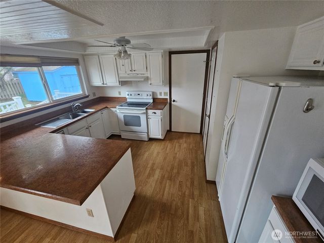 1505 266th Place, Ocean Park, WA 98640