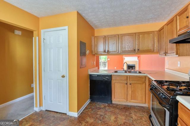 3540 Ashley Station Drive, Marietta, GA 30008