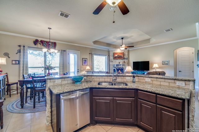 165 Watts, Canyon Lake, TX 78133