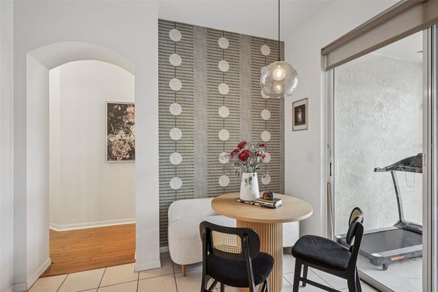 2108 FAWN MEADOW DRIVE, Valrico, FL 33594