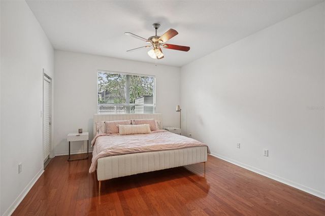 2108 FAWN MEADOW DRIVE, Valrico, FL 33594