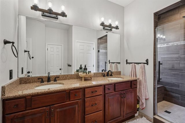 2108 FAWN MEADOW DRIVE, Valrico, FL 33594