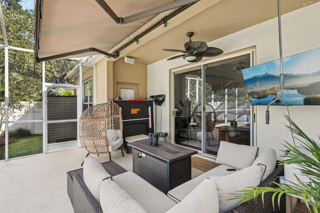 2108 FAWN MEADOW DRIVE, Valrico, FL 33594